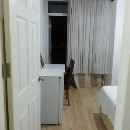 Woodmood * Κωνσταντινούπολη